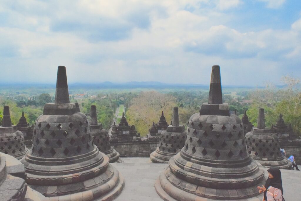 BOROBUDUR Vista panoramica dal Tempio Borobudur