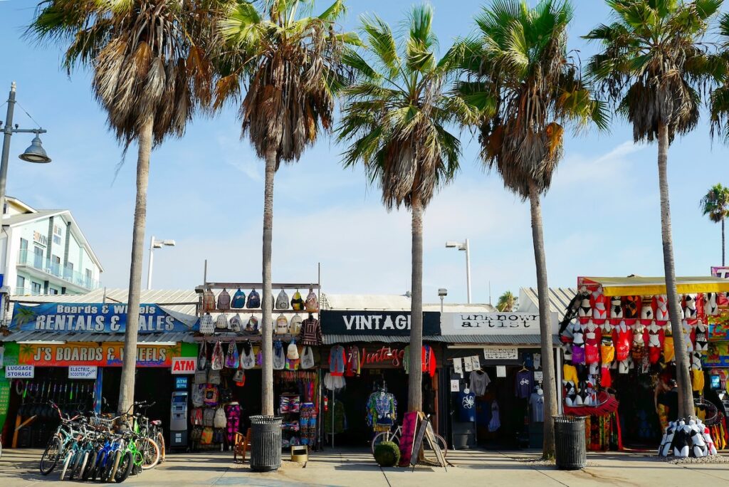 california-los-angeles-venice-beach Venice beach: palme, negozi tipici e arte