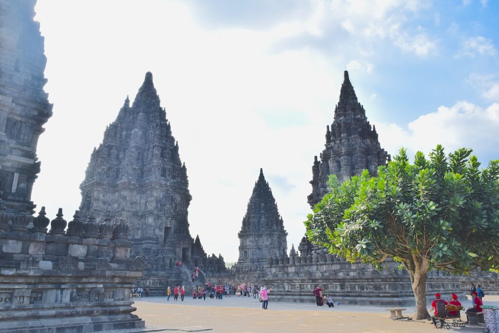 prambanan I pinnacoli del Tempio induista Prambanan