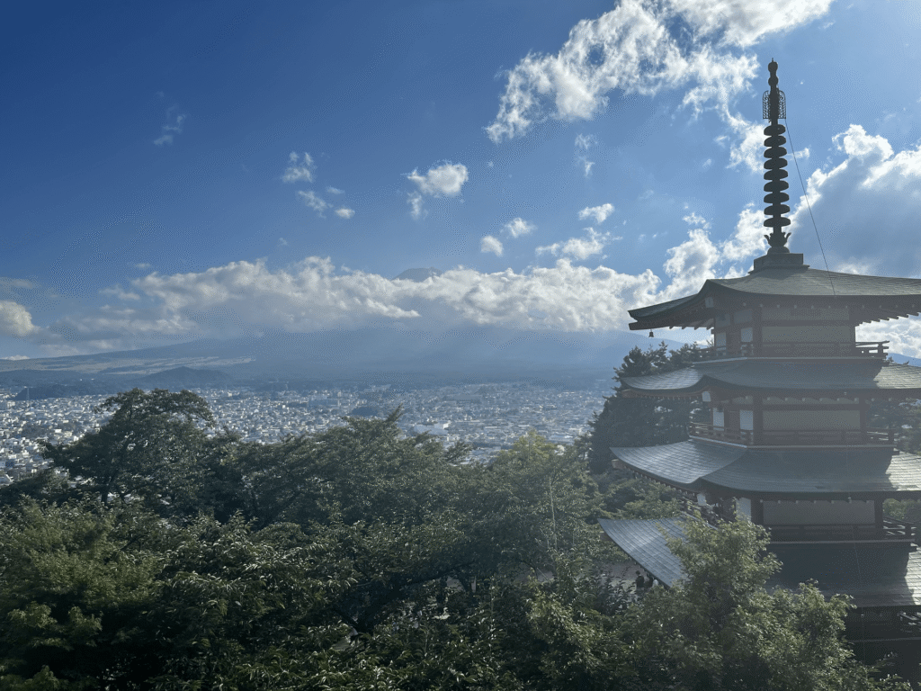 tokyo-pagoda-chureito Vista del Monte Fuji dalla pagoda Chureito