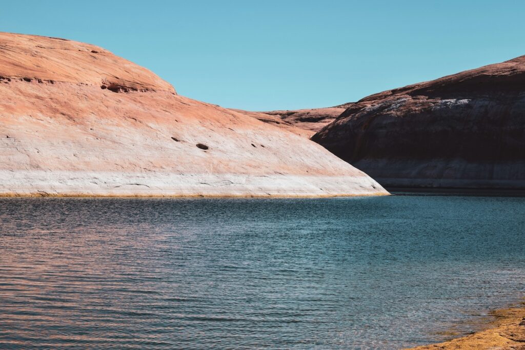 utah-lapke-powell-details Lake Powell: canyon d'acqua tra rocce rosse e acqua blu